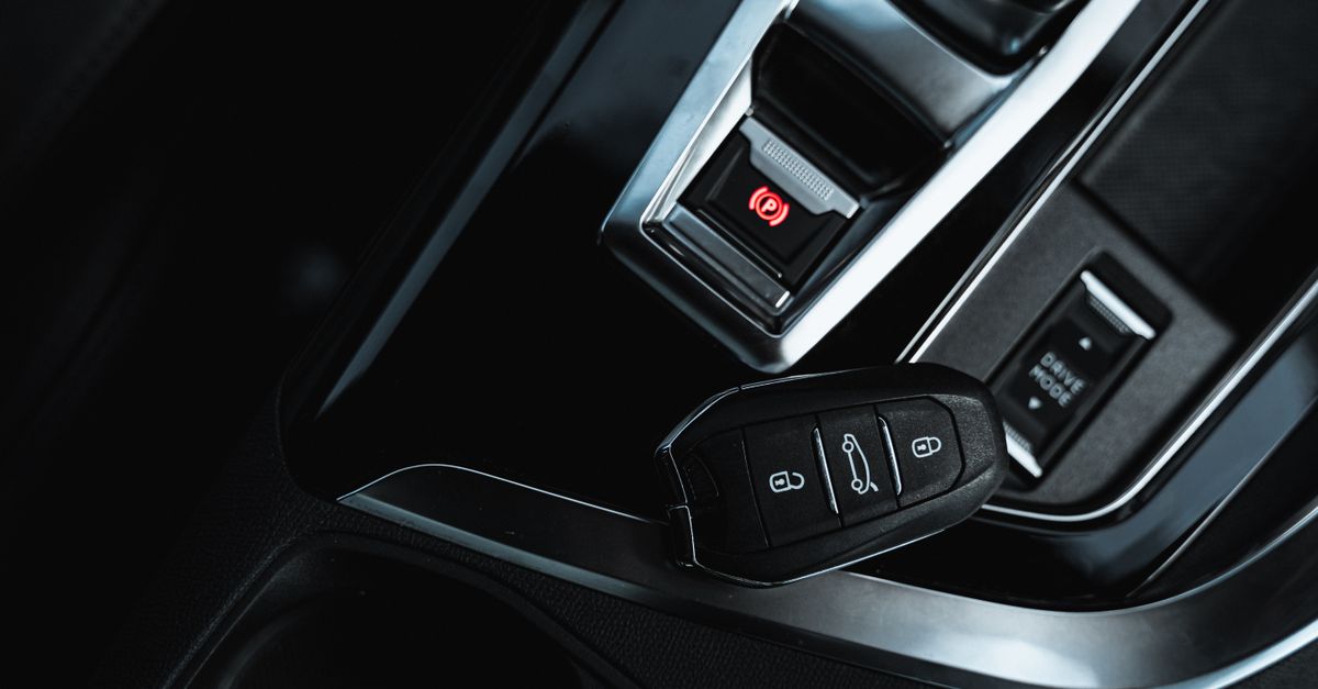 Honda car key fob — Purple Locksmith NYC