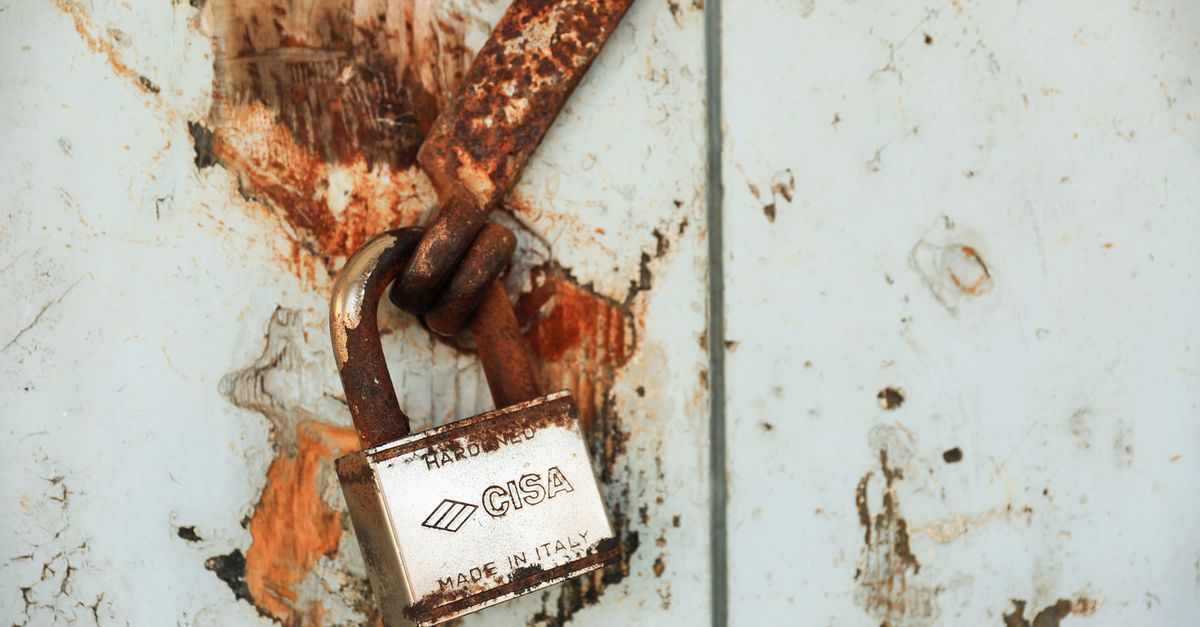 locksmith shop keys — Purple Locksmith NYC