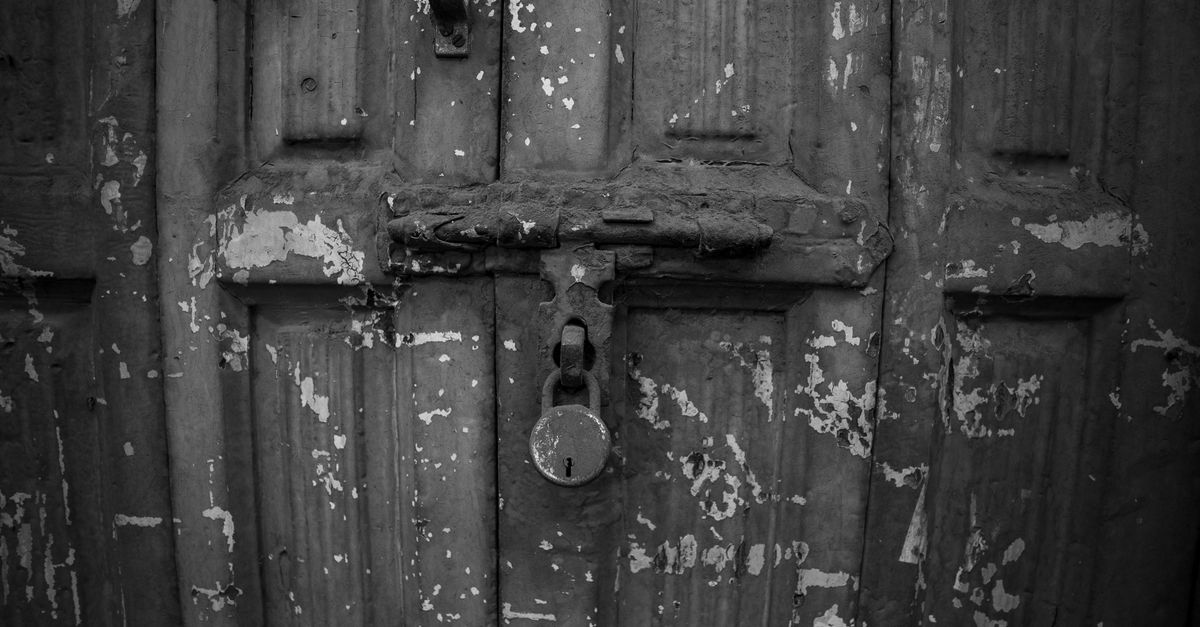 home security lock door — Purple Locksmith NYC