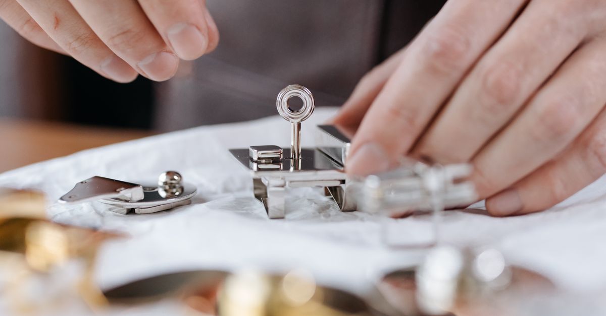 key maker professional — Purple Locksmith NYC