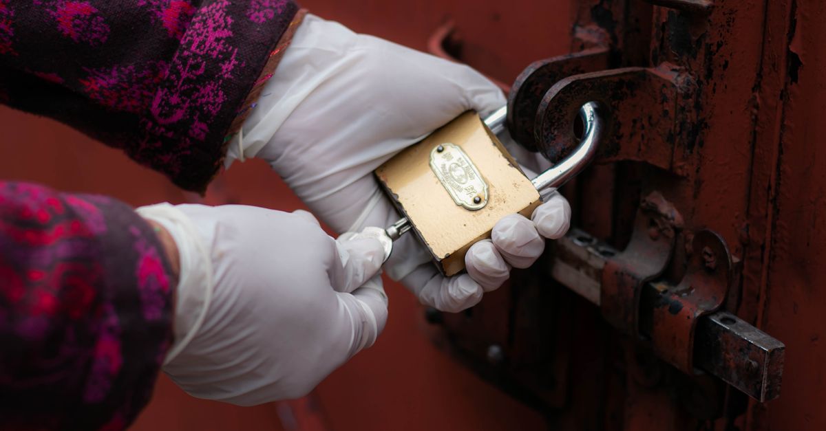What Determines the Cost of an After-Hours Lock Change in NYC — Purple Locksmith NYC